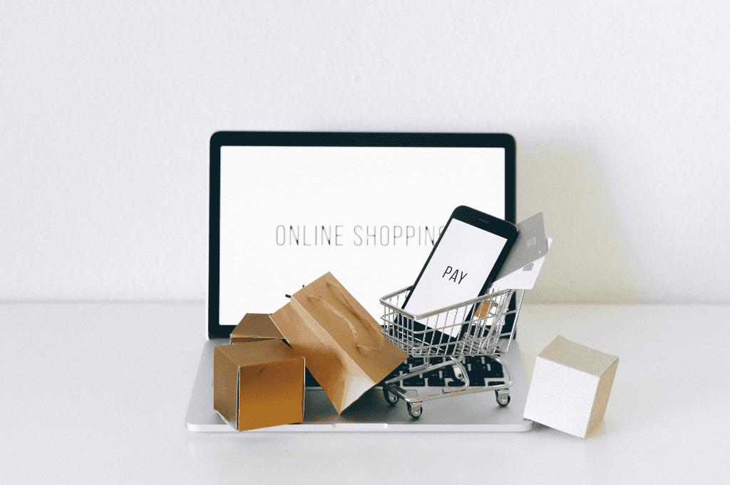 Curso estratégias eficazes para impulsionar suas vendas online através das redes sociais.